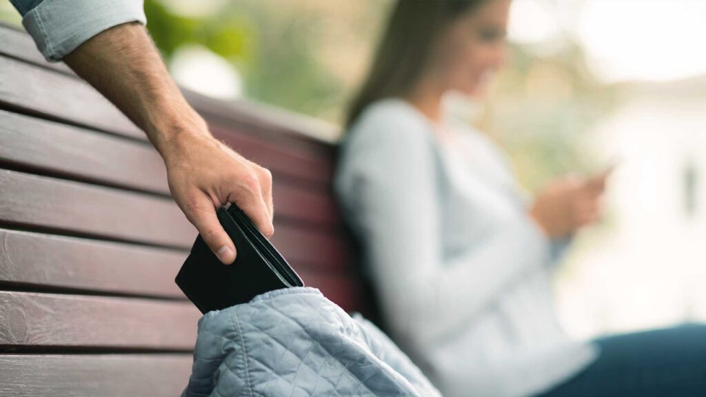 Reiseforsikring kan dekke tap og tyveri når du er på reise